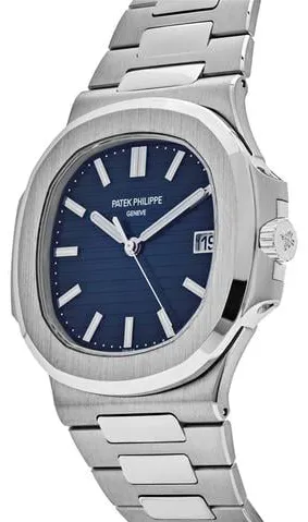 Patek Philippe Nautilus 5811/1G-001 41mm White gold Blue 2