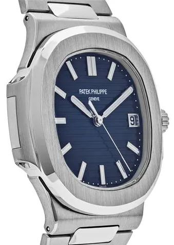 Patek Philippe Nautilus 5811/1G-001 41mm White gold Blue 3