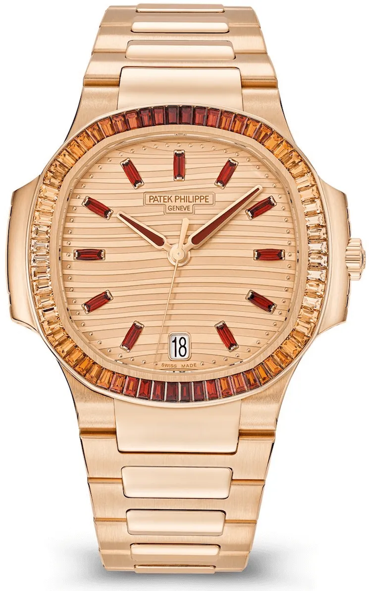 Patek Philippe Nautilus 7118/1300R-001 35mm Rose gold and 18k rose gold Rose gold