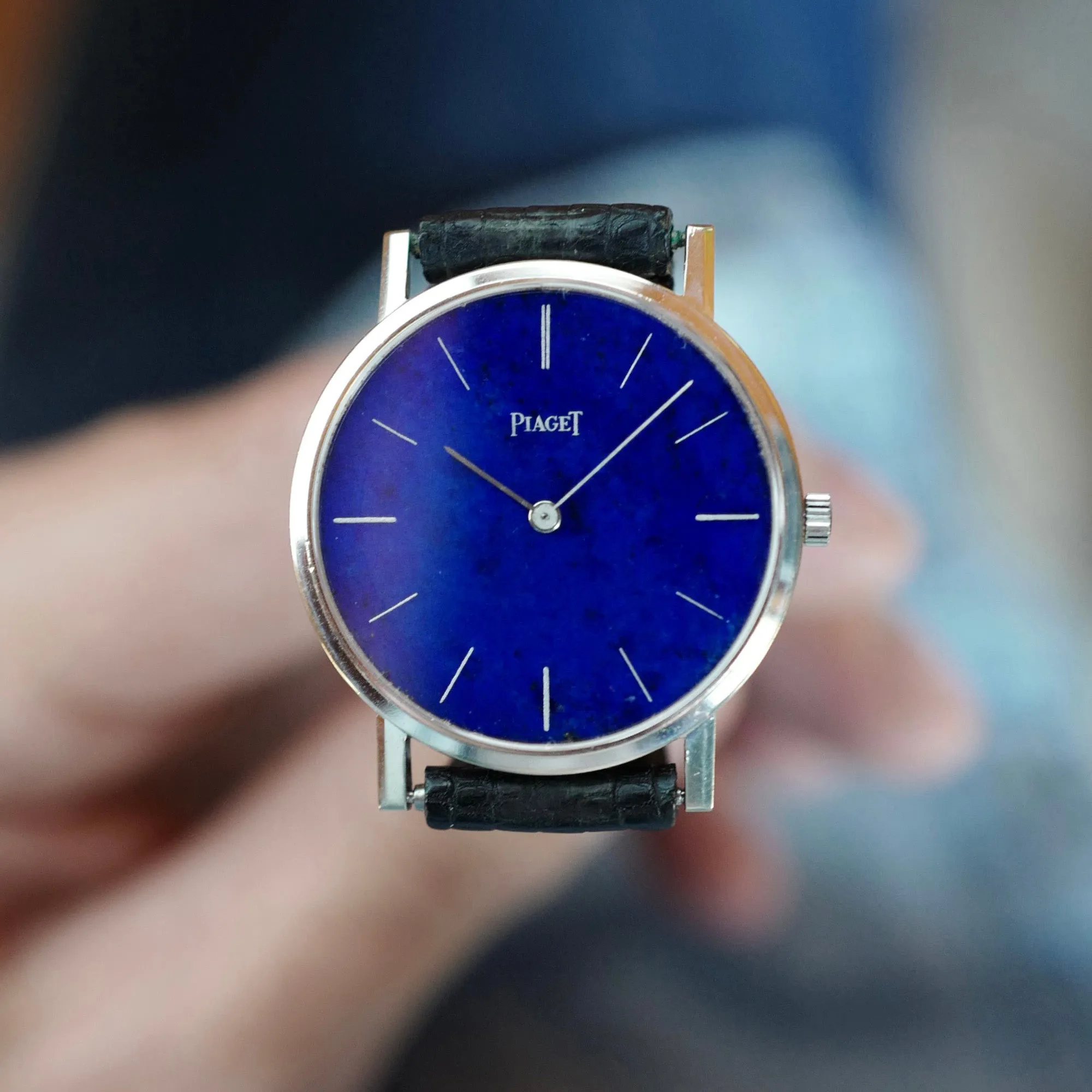 Piaget Vintage 9003 31.5mm  18k WG Lapis lazuli