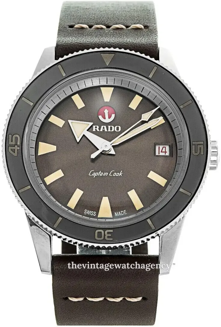 Rado Captain Cook R32500305 37mm Stainless steel Brown