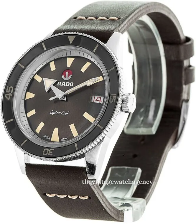 Rado Captain Cook R32500305 37mm Stainless steel Brown 1