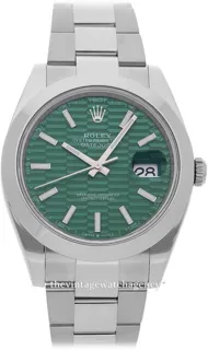 Rolex Datejust 41 126300-0021 Stainless steel Green