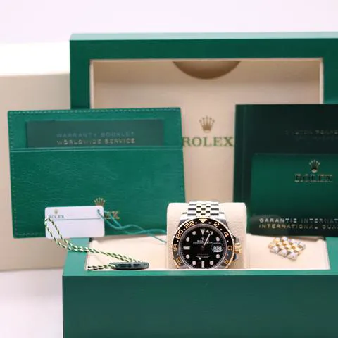 Rolex GMT-Master II 126713GRNR 40mm Yellow gold and Stainless steel Black 1