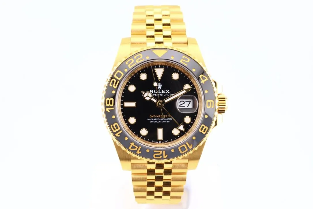 Rolex GMT-Master II 126718grnr 40mm Yellow gold Black