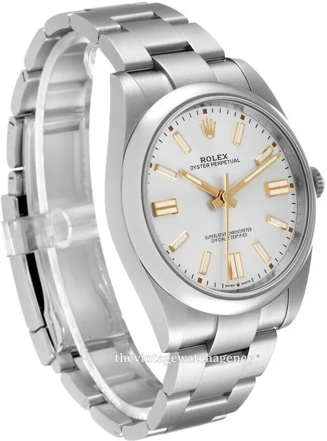 Rolex Oyster Perpetual 124300-0001 41mm Oystersteel Silver 2