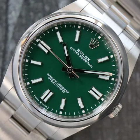 Rolex Oyster Perpetual 124300-0005 41mm Oystersteel Green