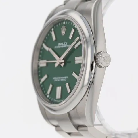 Rolex Oyster Perpetual 124300-0005 41mm Oystersteel Green 3