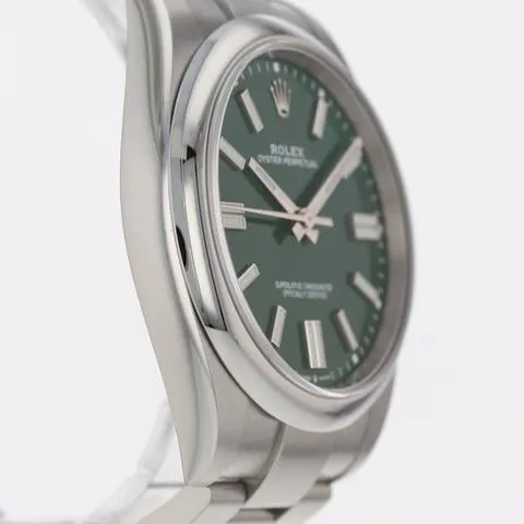 Rolex Oyster Perpetual 124300-0005 41mm Oystersteel Green 4