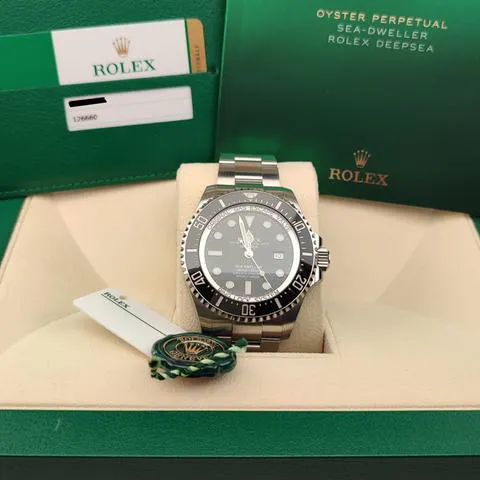 Rolex Sea-Dweller Deepsea 126660 Stainless steel Black