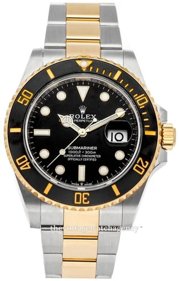 Rolex Submariner 126613LN-0002 41mm Yellow gold and Oystersteel Black