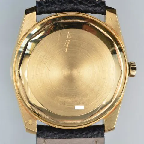 Universal Genève Polerouter 152100/02 34mm Yellow gold Champagne 9