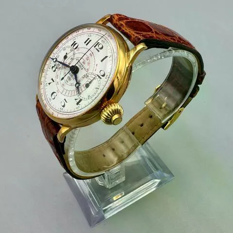 Universal Genève 37mm Yellow gold White 1