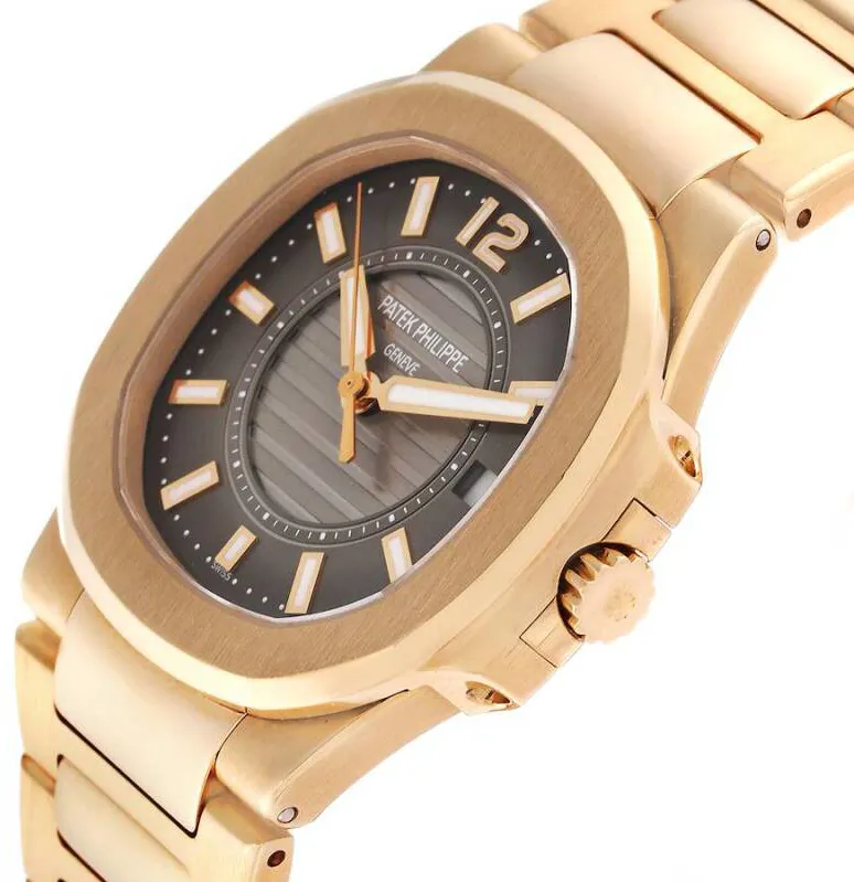 Patek Philippe Nautilus 7011/1R 32mm 4