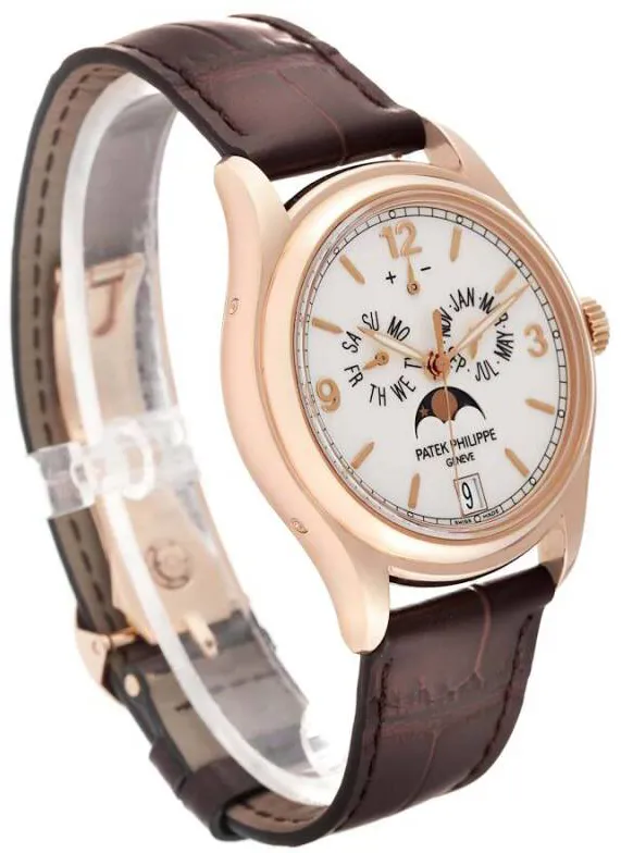 Patek Philippe Annual Calendar 5146R-001 39mm Rose gold Beige 3