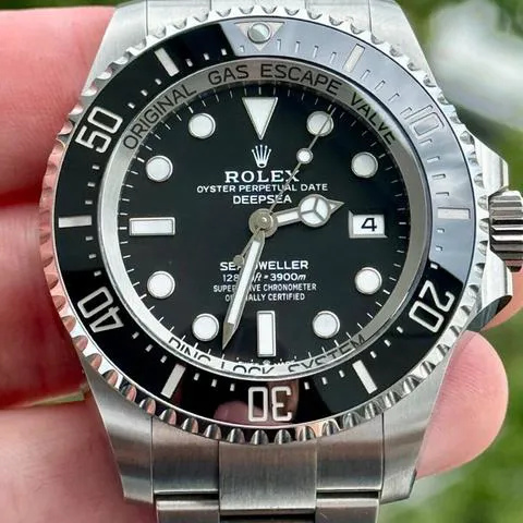 Rolex Sea-Dweller Deepsea 136660 44mm Stainless steel Black 4