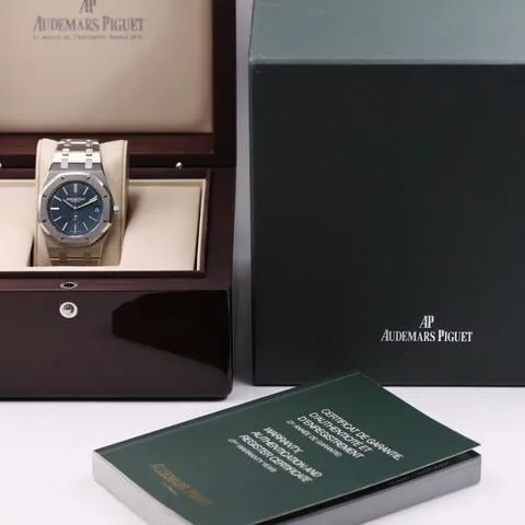 Audemars Piguet Royal Oak 15202ST.OO.1240ST.01 39mm Stainless steel Blue 15