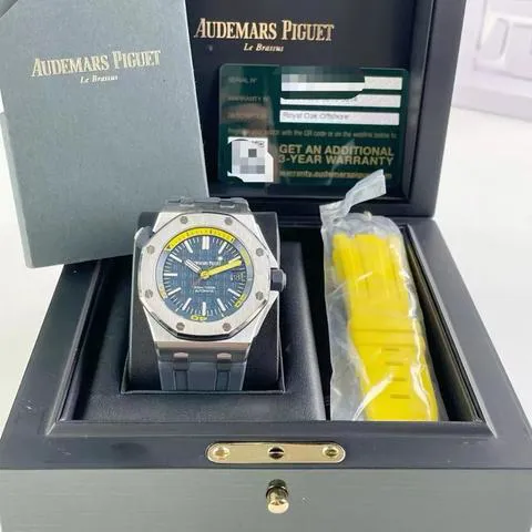 Audemars Piguet Royal Oak Offshore Diver 15710ST.OO.A027CA.01 42mm Stainless steel Blue 4