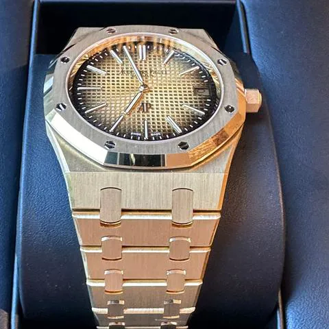 Audemars Piguet Royal Oak 16202BA.OO.1240BA.02 39mm 18k yellow gold Gold 3