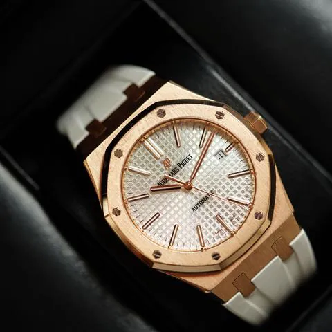 Audemars Piguet Royal Oak 15400OR.OO.D088CR.01 41mm Rose gold Silver 1