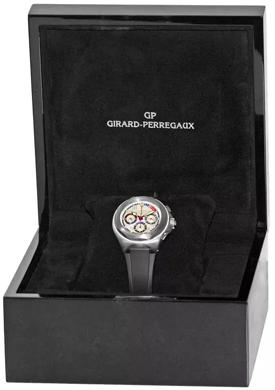 Girard-Perregaux Laureato Laureato BMW Oracle Racing USA 98 Fly-back Chronograph 46 Steel / White / Arabic / Strap - Limited t 46mm Stainless steel White 3