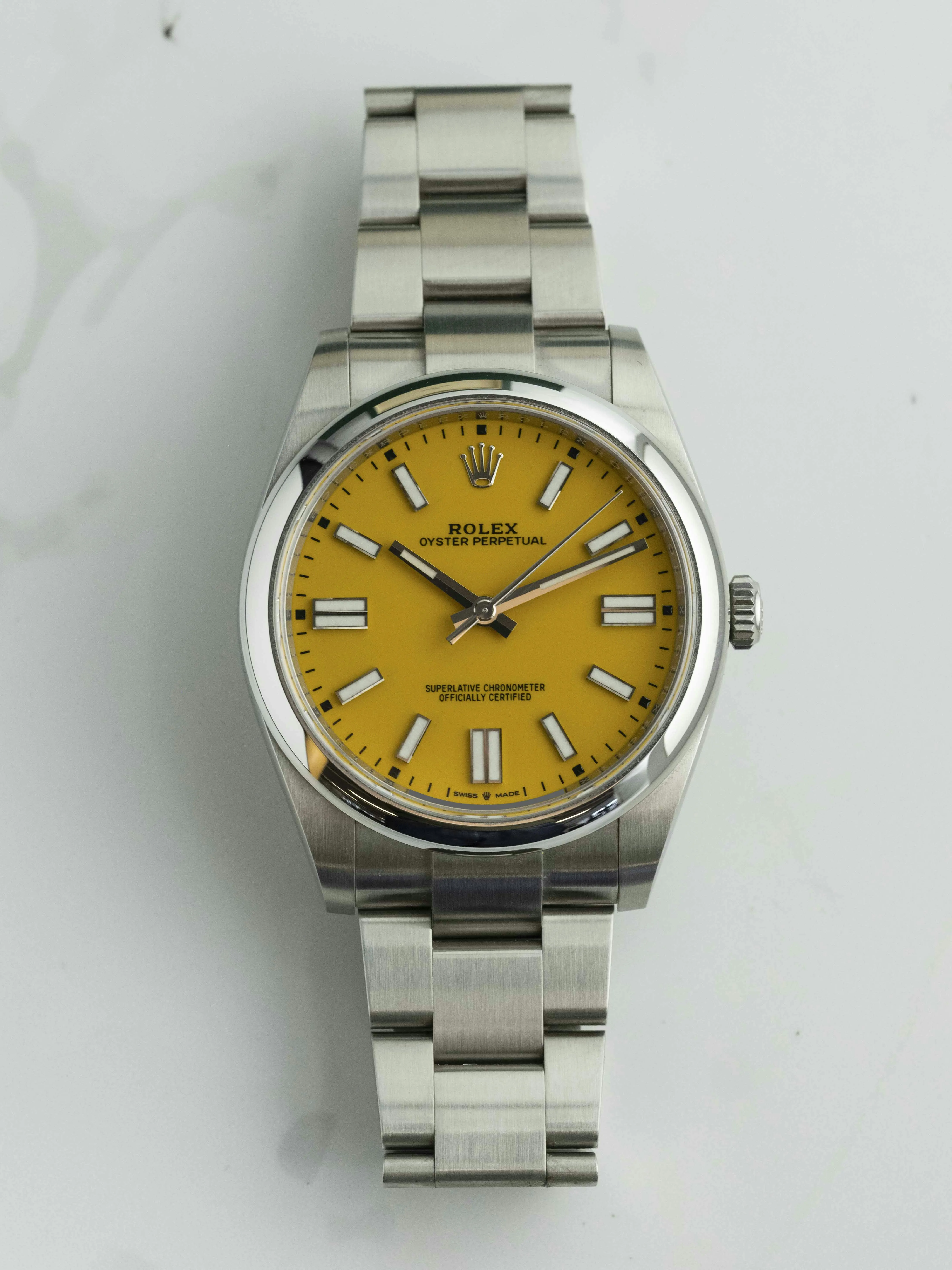 Rolex Oyster Perpetual 41 124300 41mm Stainless steel Yellow 4