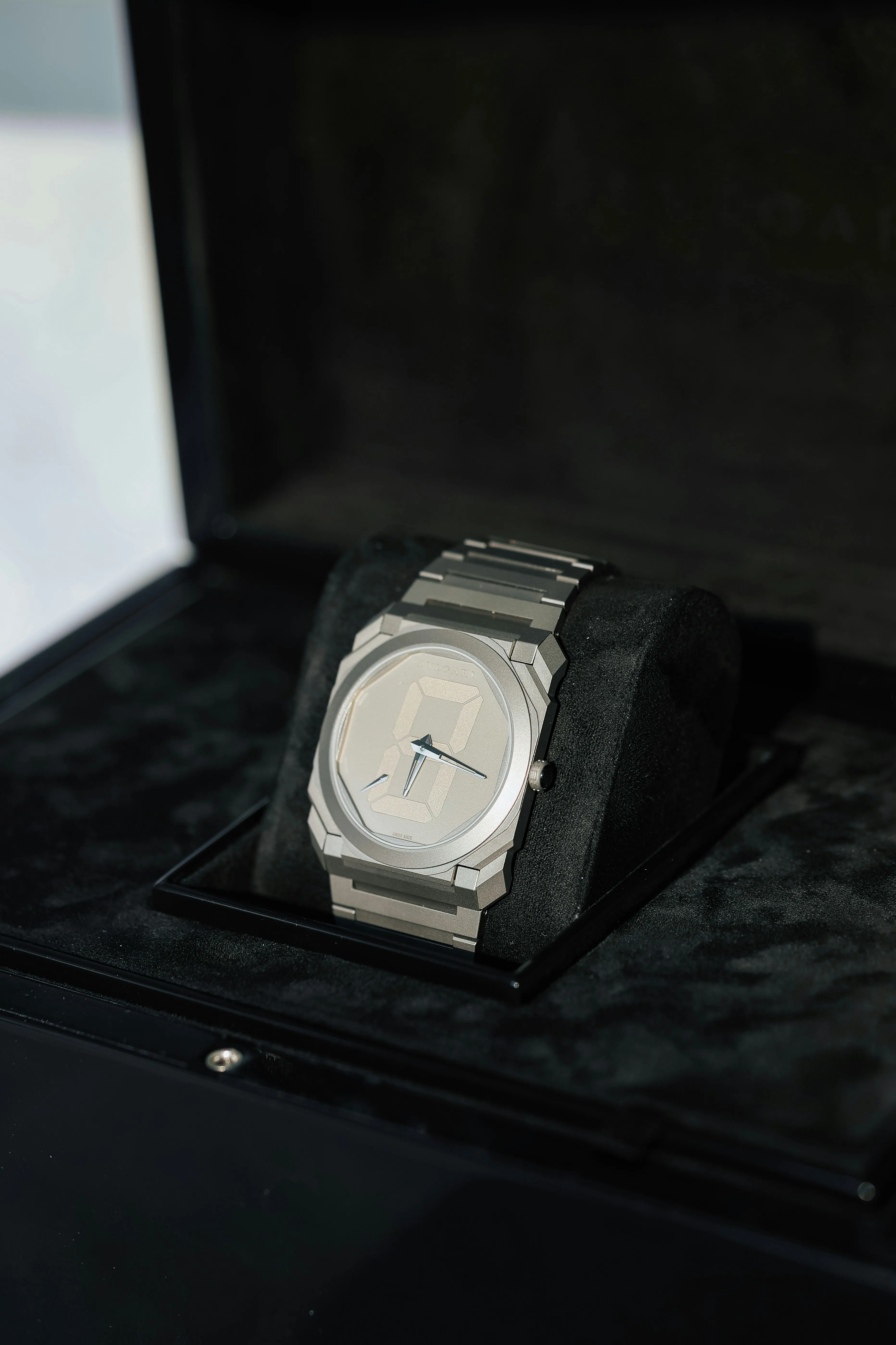 Bulgari Octo 103569 40mm Titanium Gray 21