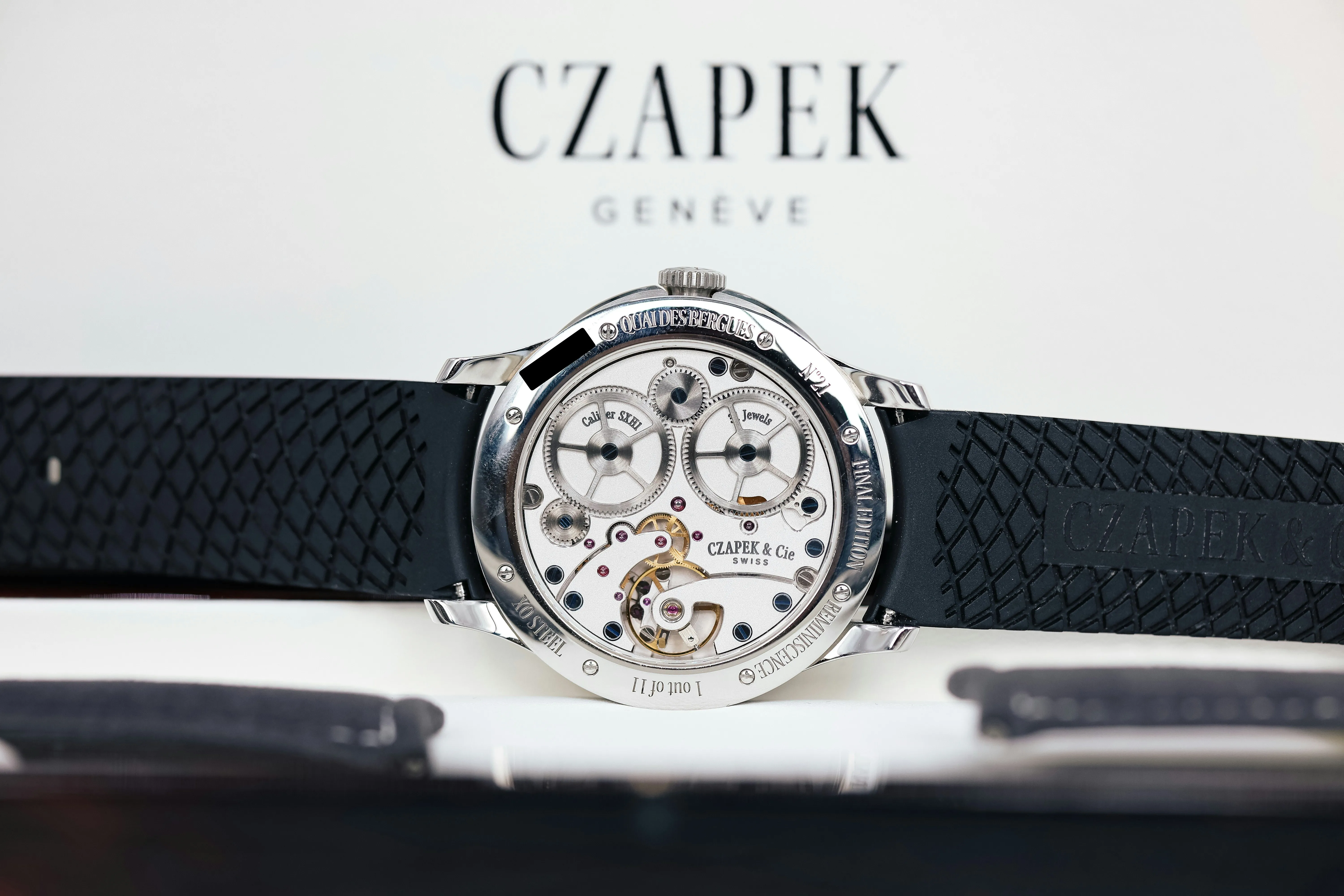 Czapek & Cie Quai des Bergues QDB21 42.5mm Stainless steel Gray 13