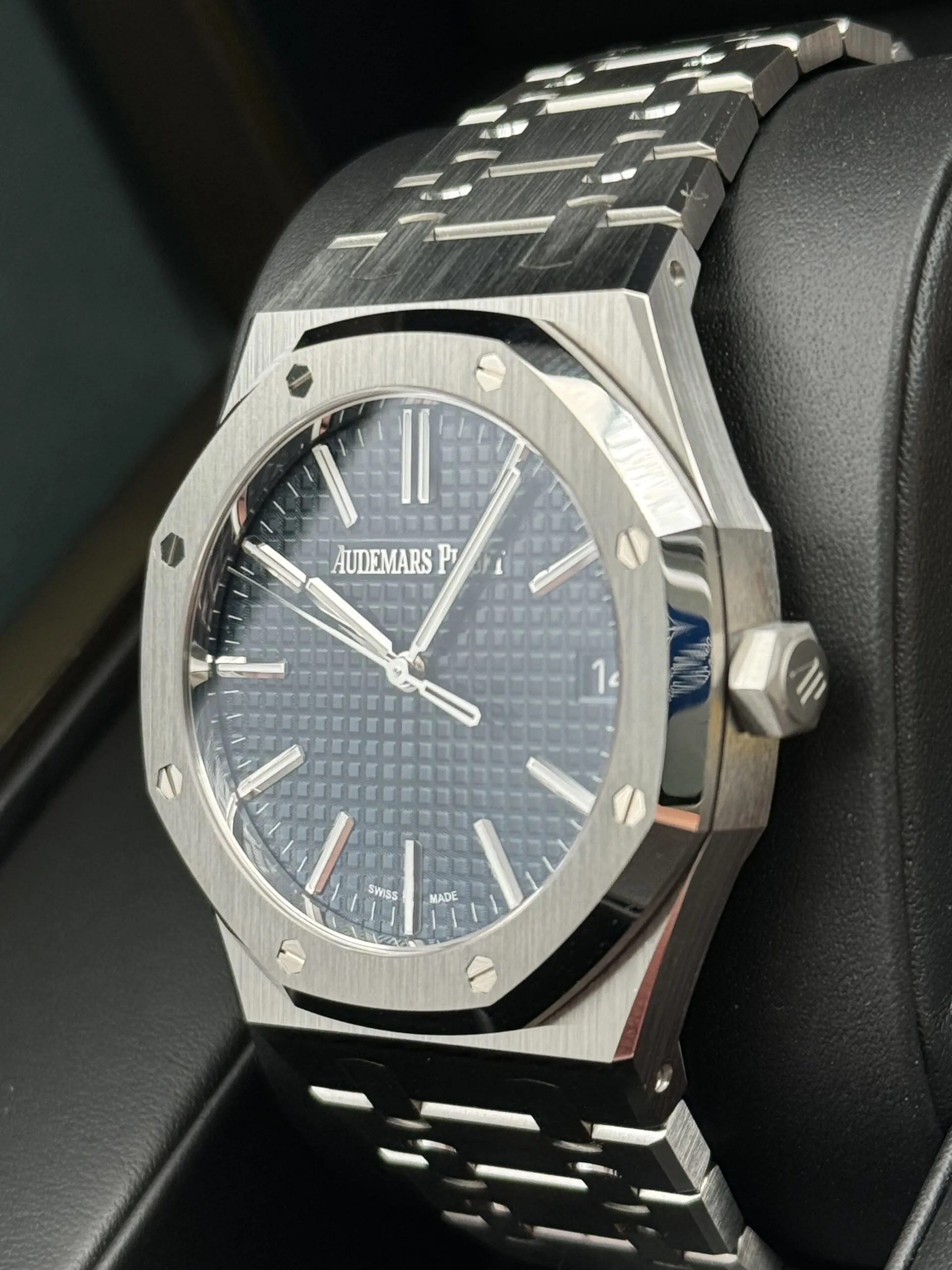 Audemars Piguet Royal Oak 15510ST 41mm Stainless steel Blue 2