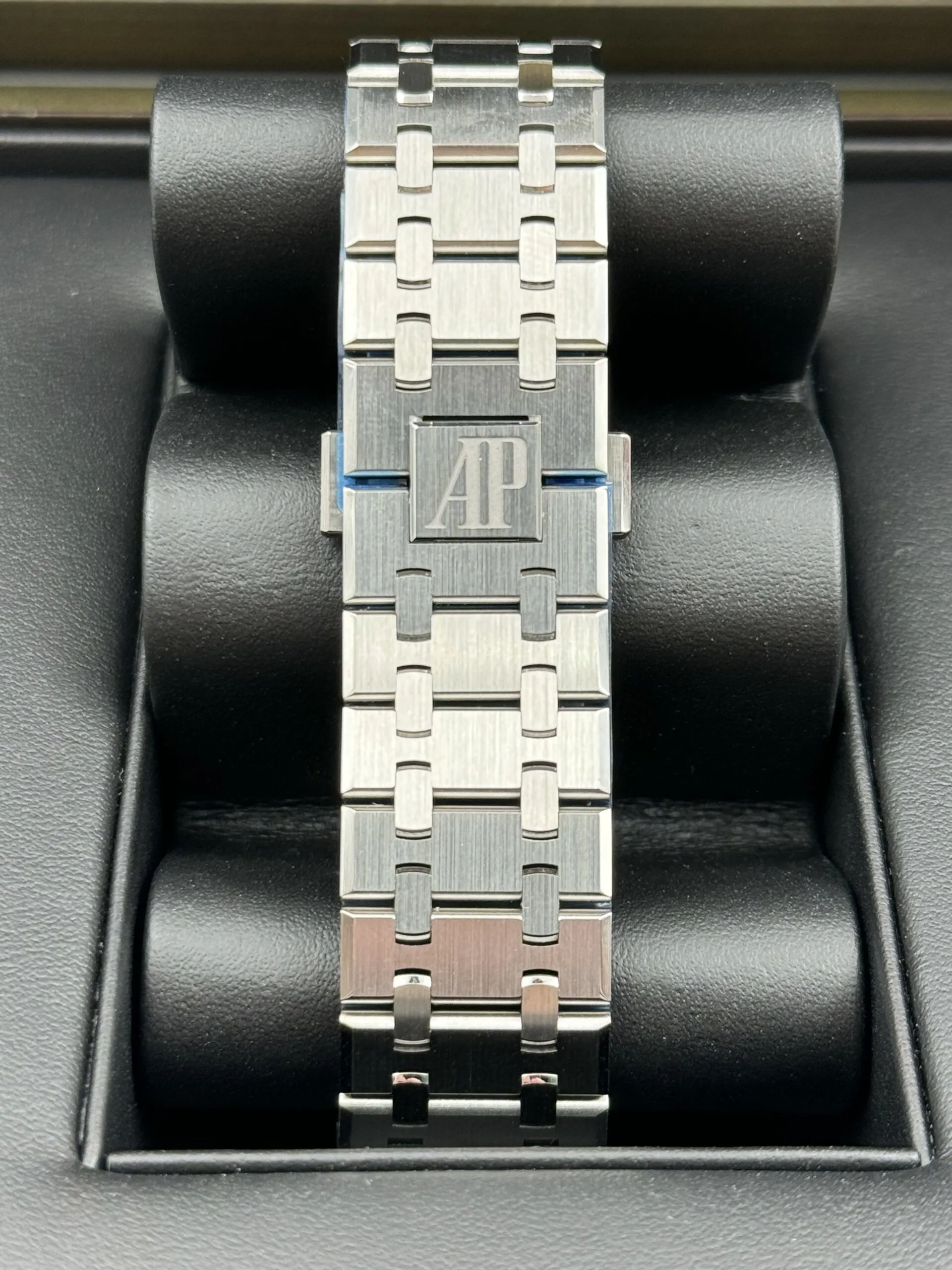 Audemars Piguet Royal Oak 15510ST 41mm Stainless steel Blue 4