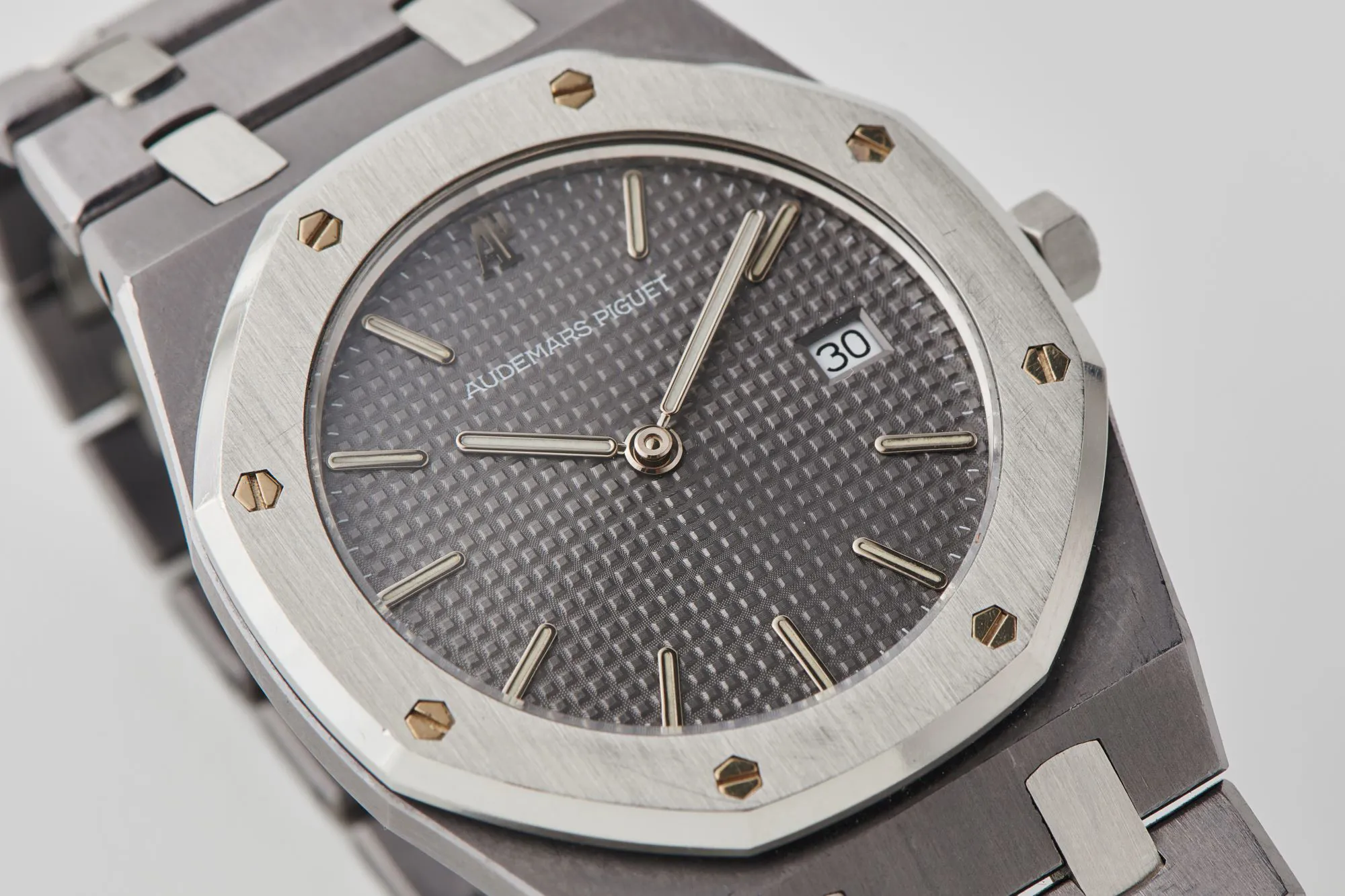 Audemars Piguet Royal Oak Tantalum 10