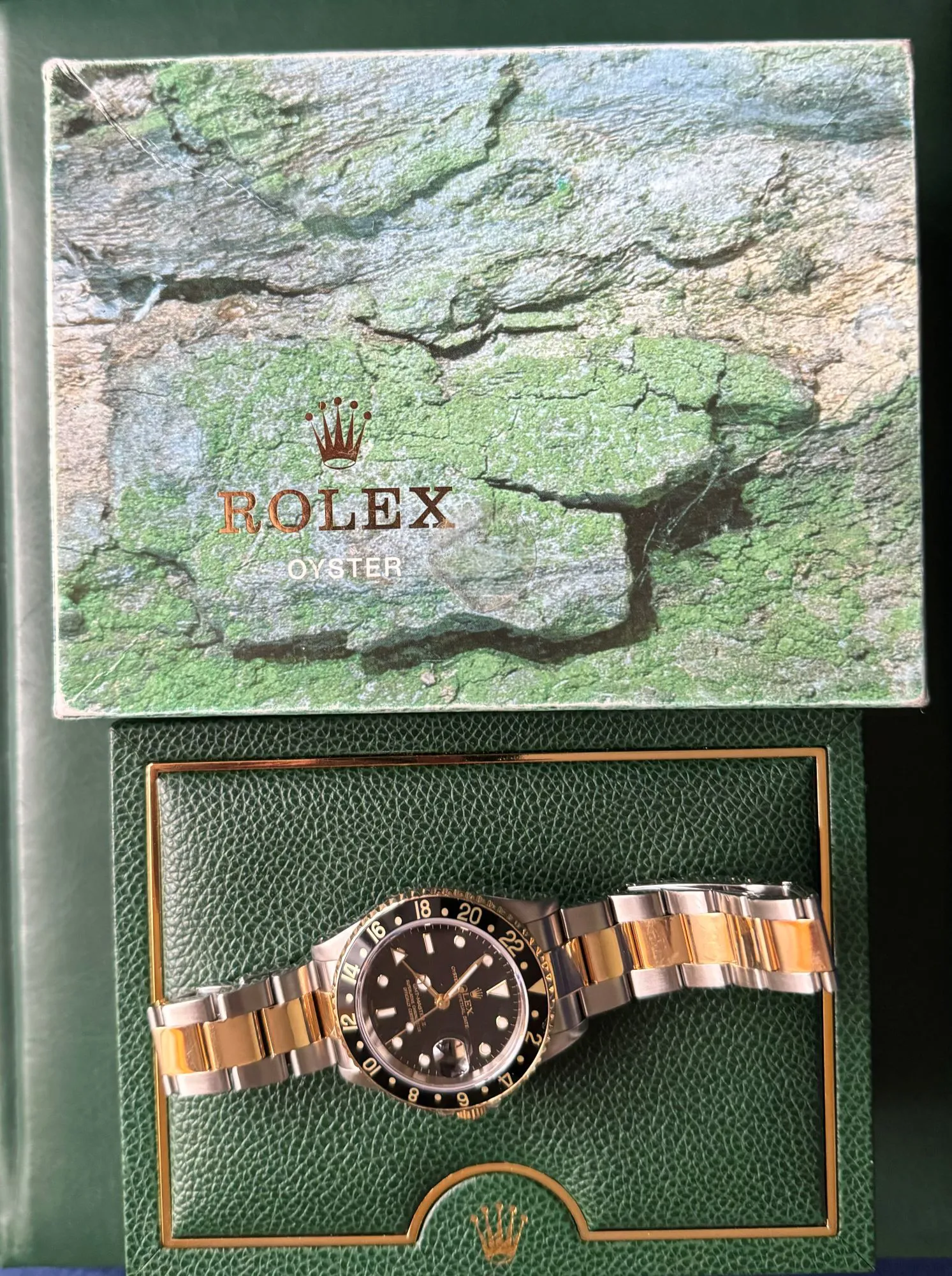 Rolex GMT-Master II 16713 40mm Stainless steel and 18k yellow gold Black 1