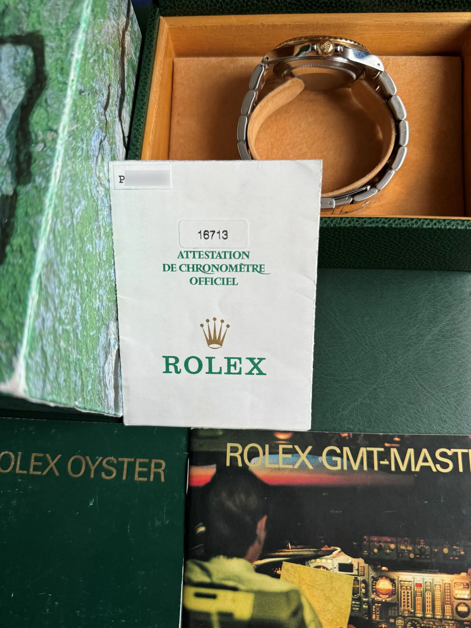 Rolex GMT-Master II 16713 40mm Stainless steel and 18k yellow gold Black 17