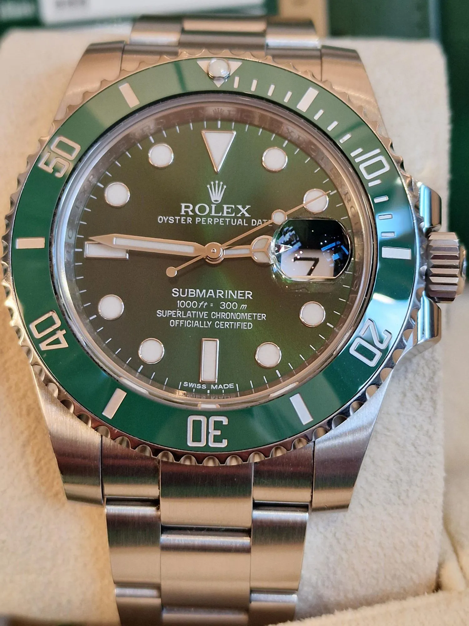 Rolex Submariner 116610LV 40mm Stainless steel Green 2