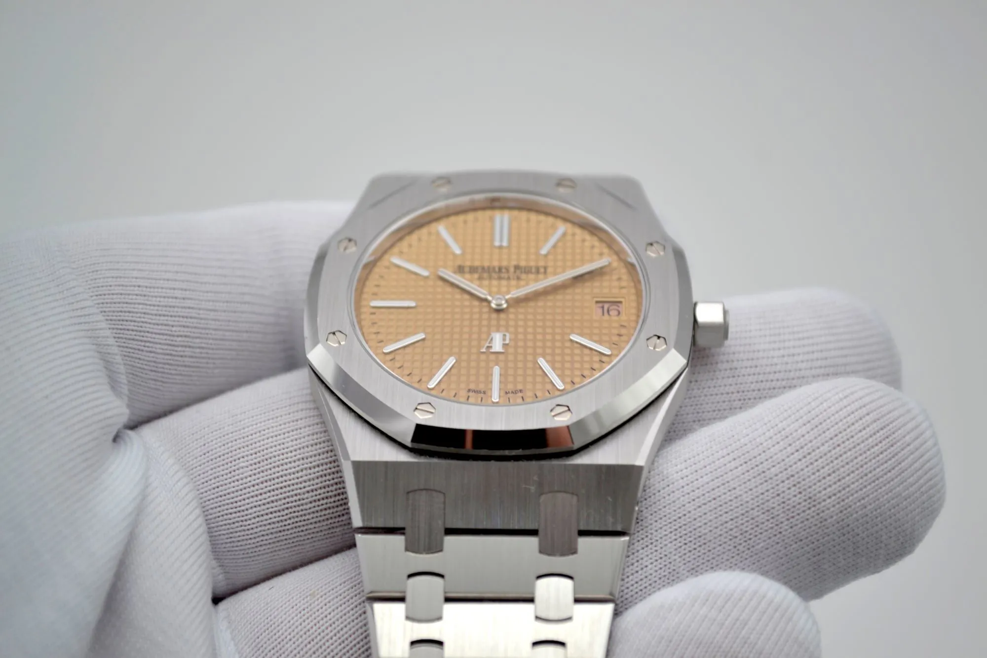 Audemars Piguet Royal Oak 15202BC.OO.1240BC.01 39mm 18k white gold Golden 7