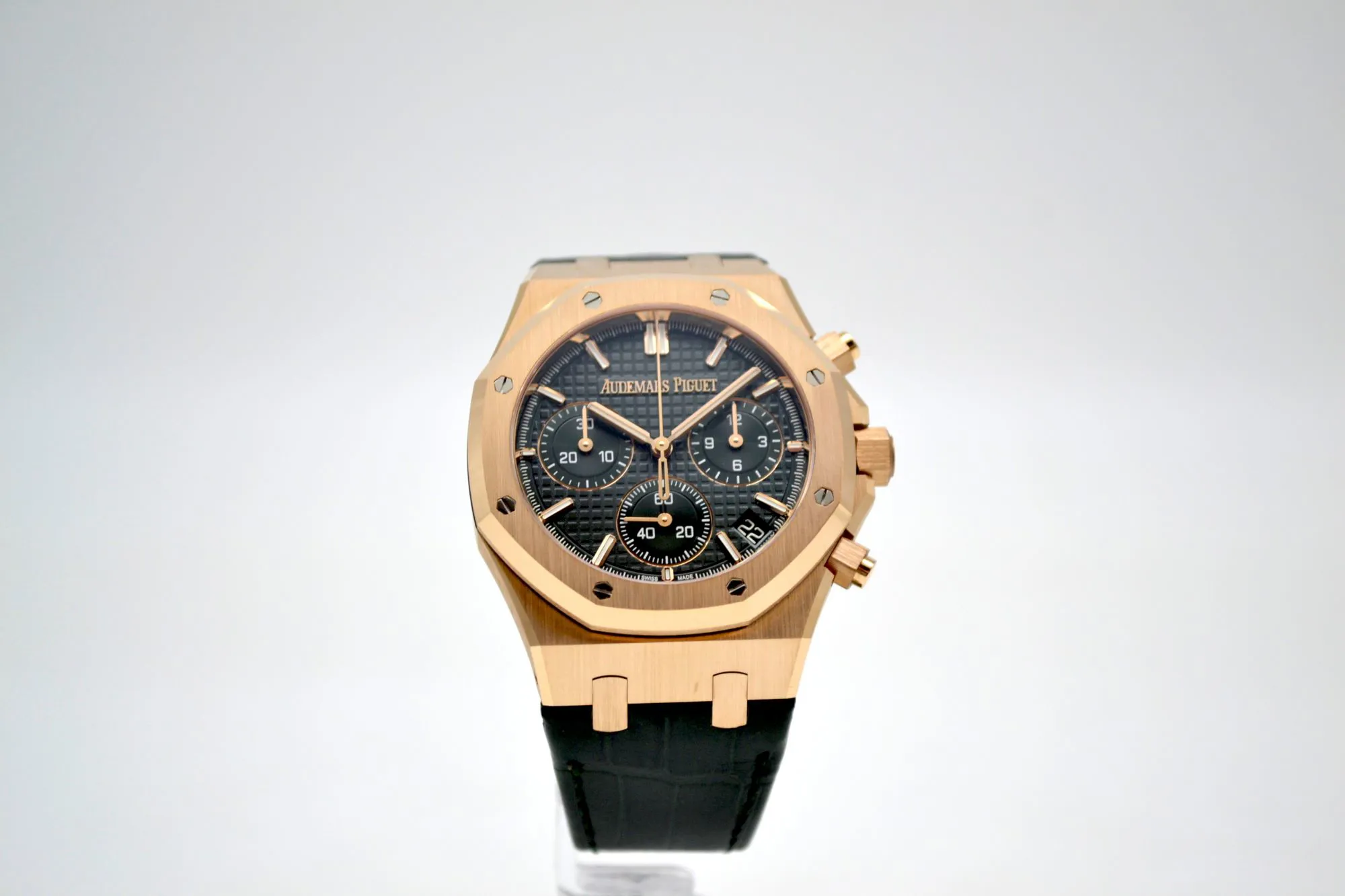 Audemars Piguet Royal Oak Chronograph 26240OR.00.D404CR.01 41mm 18k rose gold Dark green 1