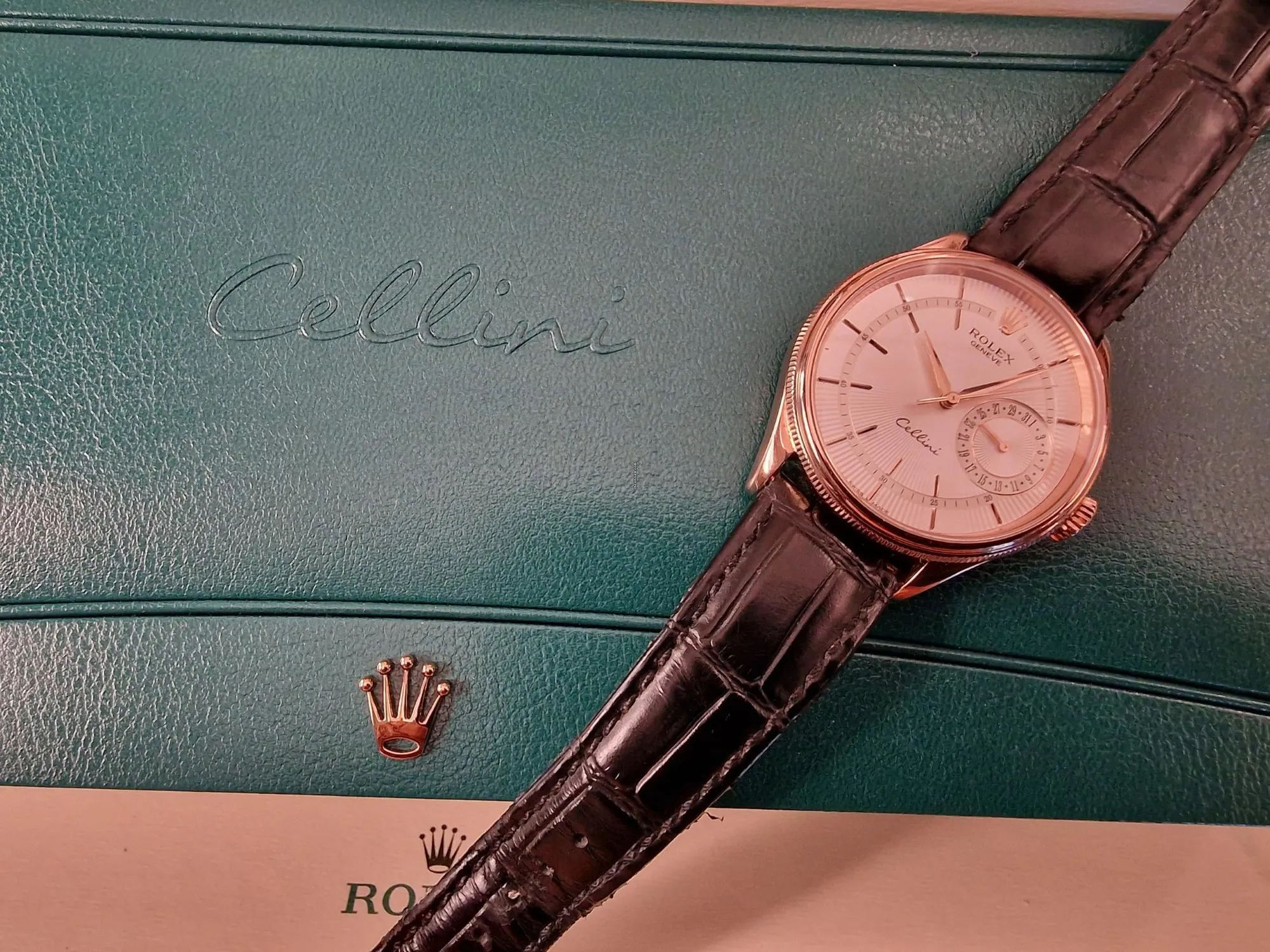 Rolex Cellini 50515 39mm Rose gold Silver 4