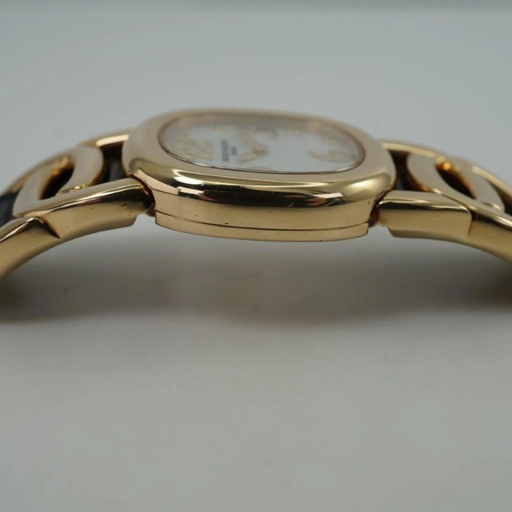 Patek Philippe Golden Ellipse 4830 26mm Yellow gold Mother-of-pearl 2