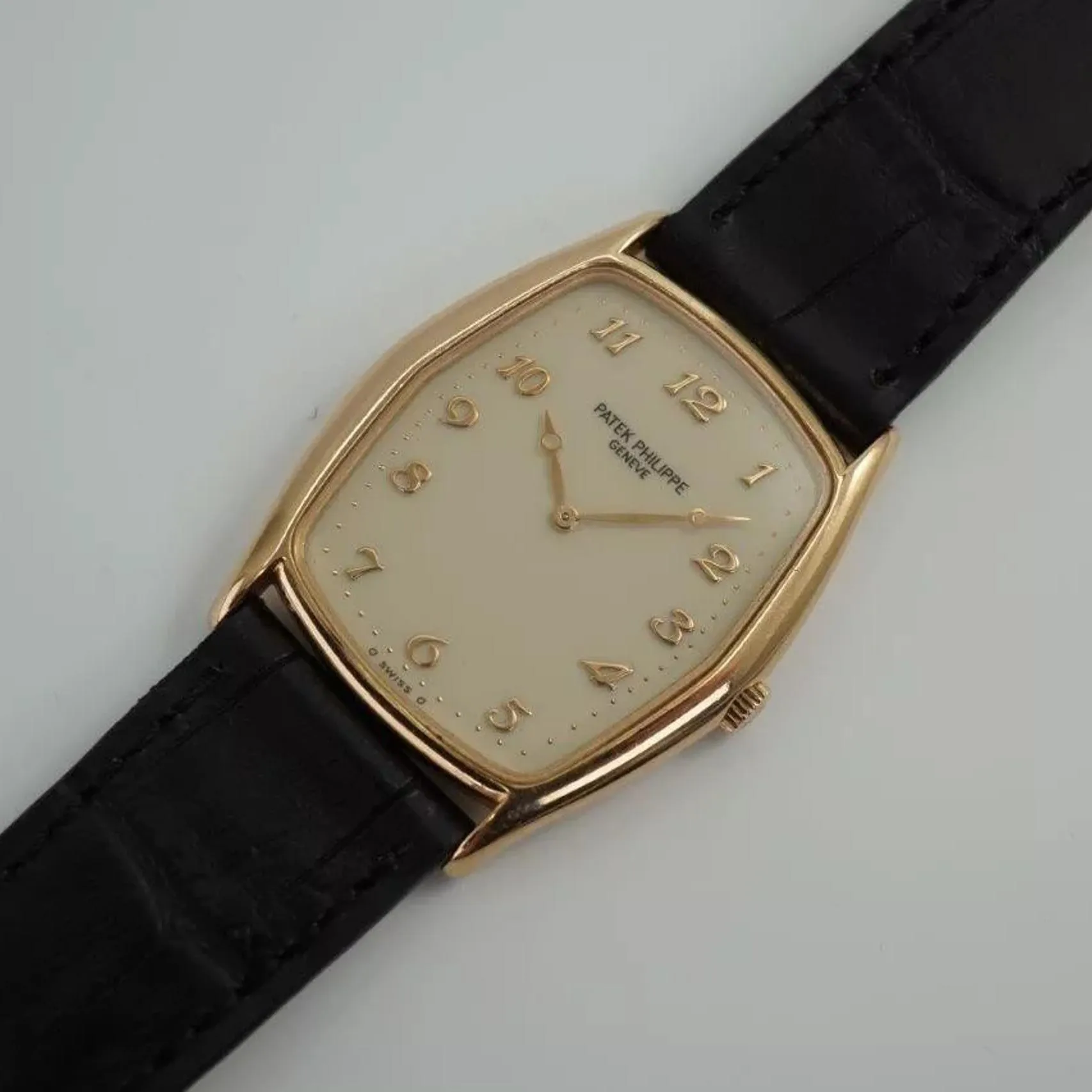 Patek Philippe Gondolo 3842 29mm Rose gold White 4