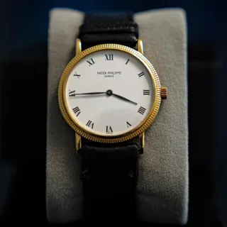 Patek Philippe Calatrava 3992j Yellow gold White