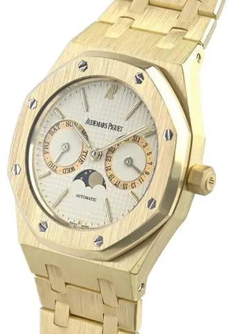 Audemars Piguet Royal Oak 25594BA.OO.0477BA.01 36mm Yellow gold Champagne