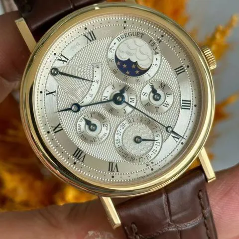 Breguet Classique 5327ba/1e/9v6 39mm Yellow gold Silver