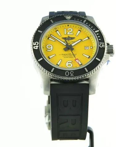 Breitling Superocean A17367 44mm Stainless steel Yellow 9