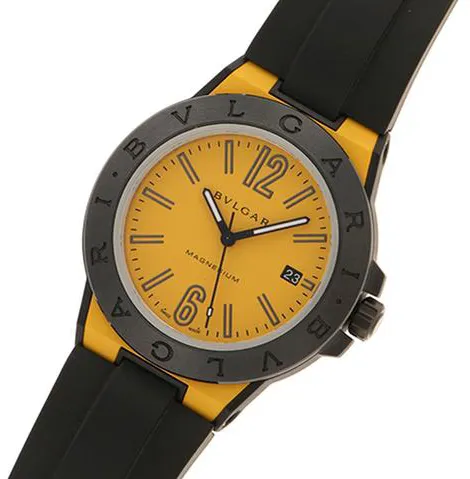 Bulgari Diagono DG41SMC 41mm Magnesium Yellow 1