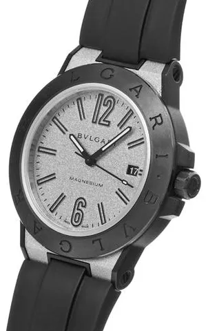 Bulgari Diagono DG41SMC 41mm Magnesium Silver 1