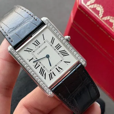 Cartier Tank WT200006 31mm White gold Silver 5