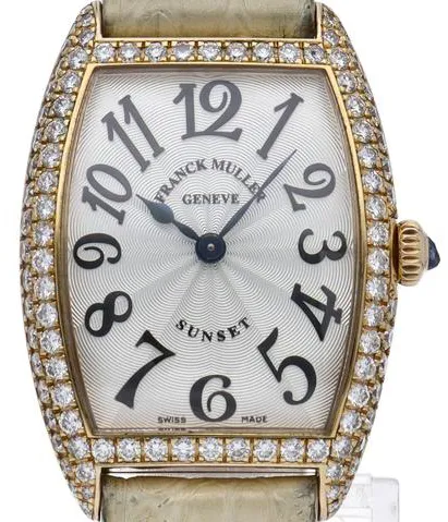 Franck Muller Cintree Curvex 1752 QZ D 35mm Stainless steel White