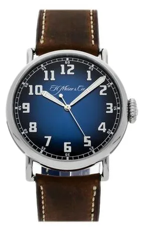 H. Moser & Cie. Heritage 8200-1201 42mm Stainless steel Blue