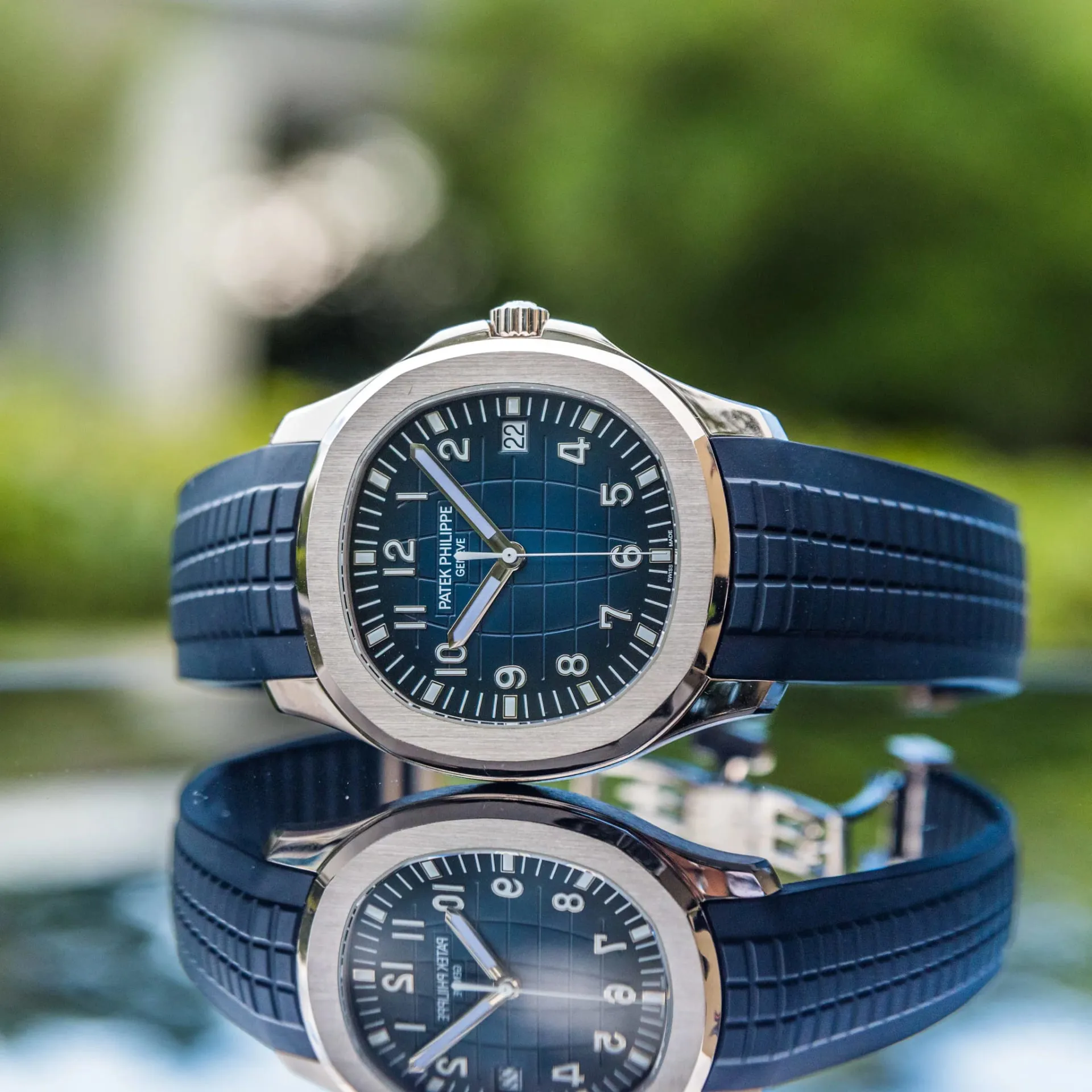 Patek Philippe Aquanaut 5168G-001 42mm White gold Blue