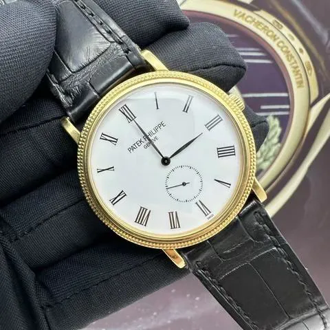 Patek Philippe Calatrava 5119J-001 36mm White